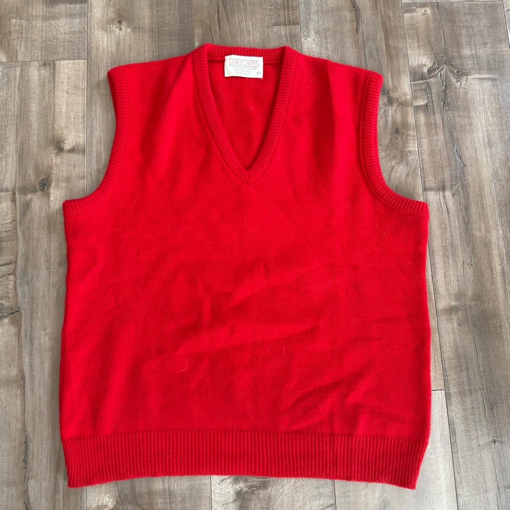 Vintage Lord‎ Jeff Sweater Vest Red V-Neck Men's Medium Wool Blend Made in USA